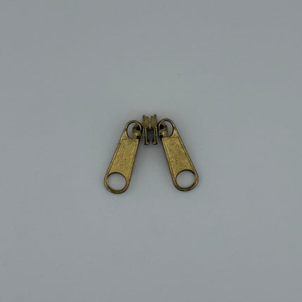 YKK Double Zipper Pull – #10 Gauge Brass – 10 pcs Pack