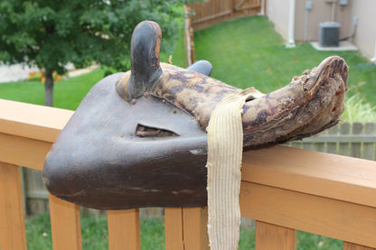 Antique Women's Side Saddle - American Leatherworks